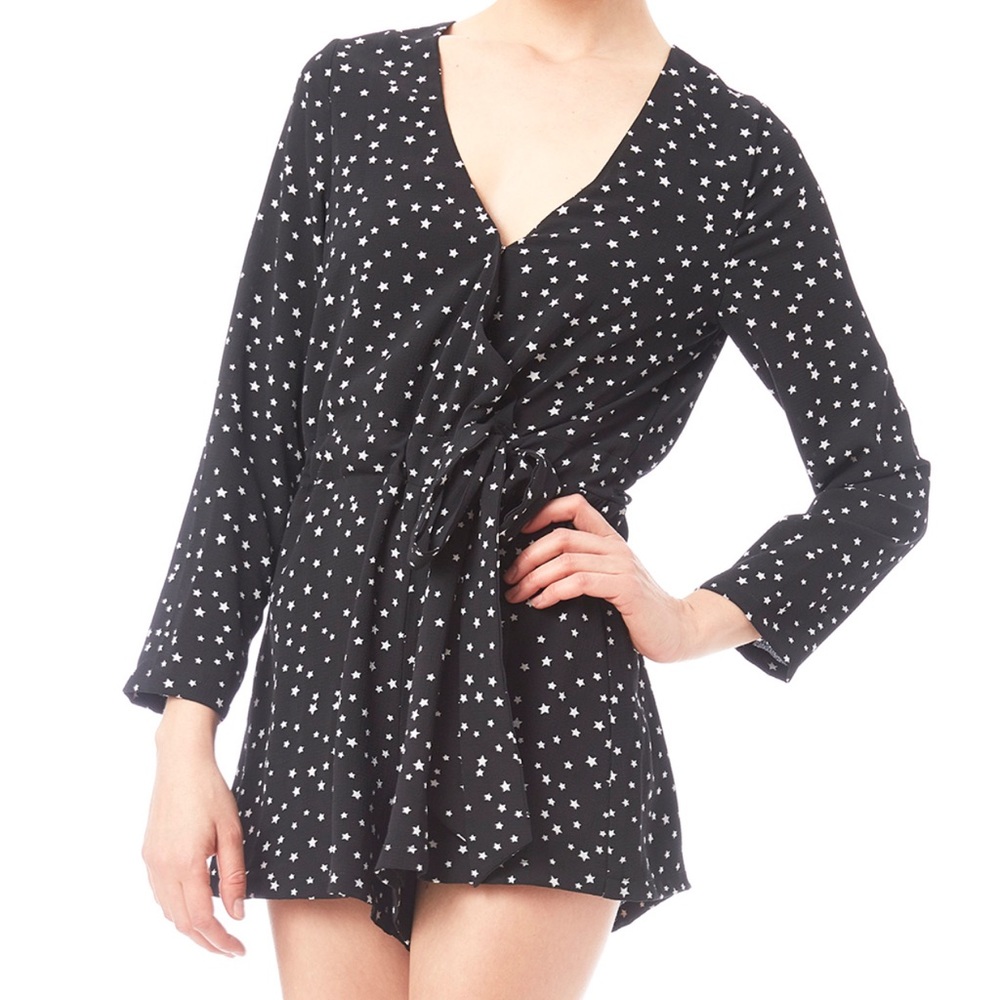 WYLDR Womens Black Starry Romper Sz S